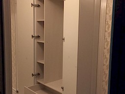 Угловой шкаф на заказ